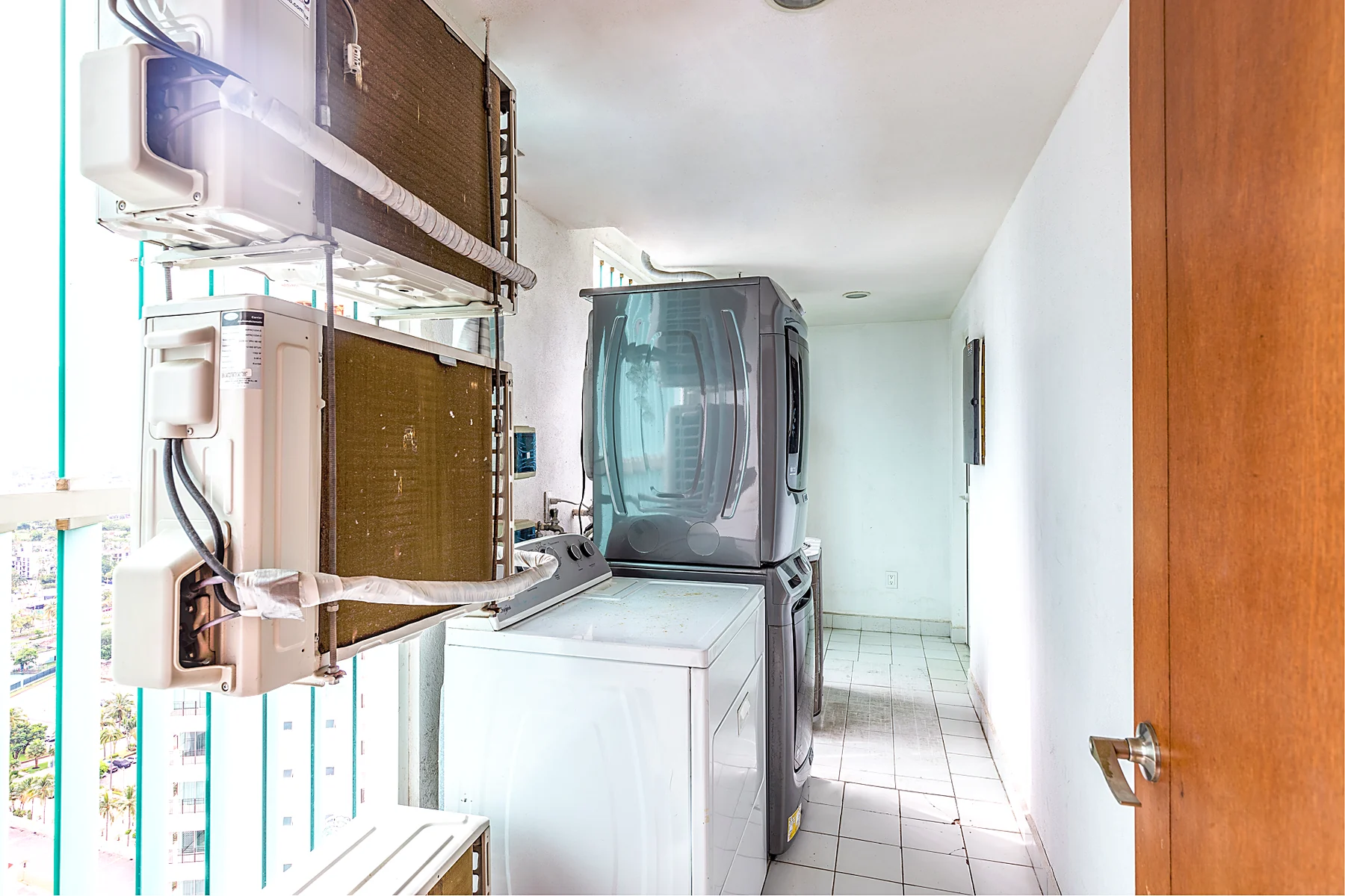 Cuarto de lavado privado, dentro de la residencia
